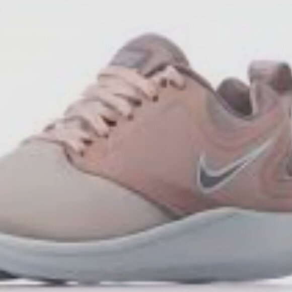 Nike running gym reflective blush Pink silver Gym comfy shoe Good Condition  12 - Picture 4 of 6